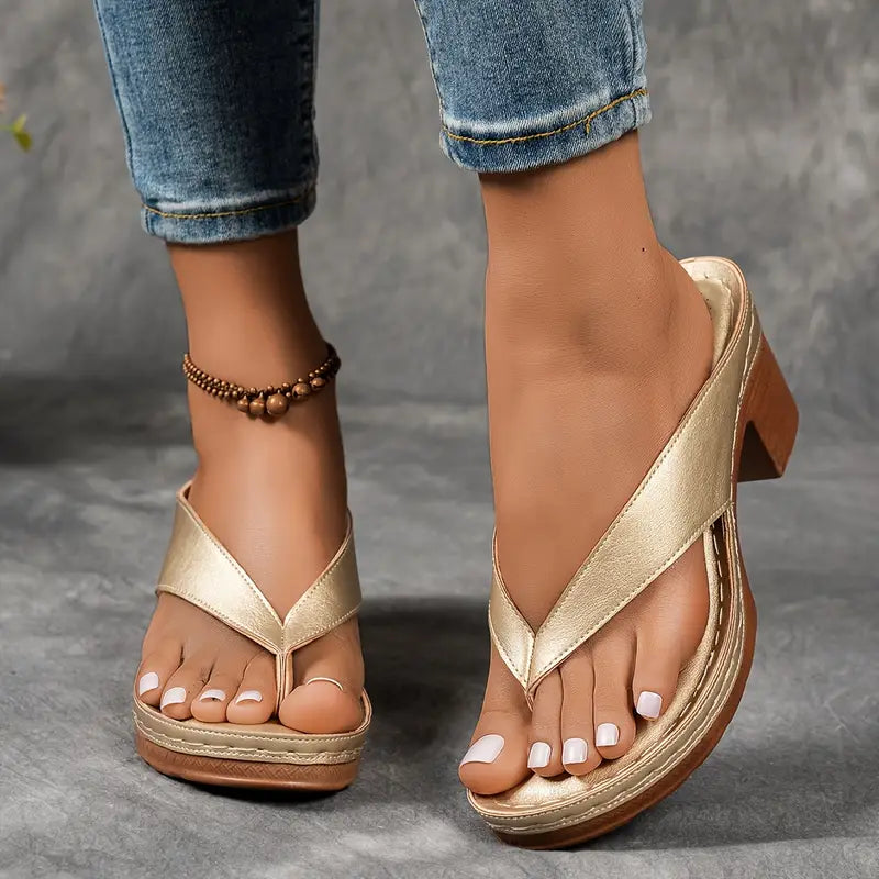 Ascend™ | Orthopädischer Slipper mit Absatz