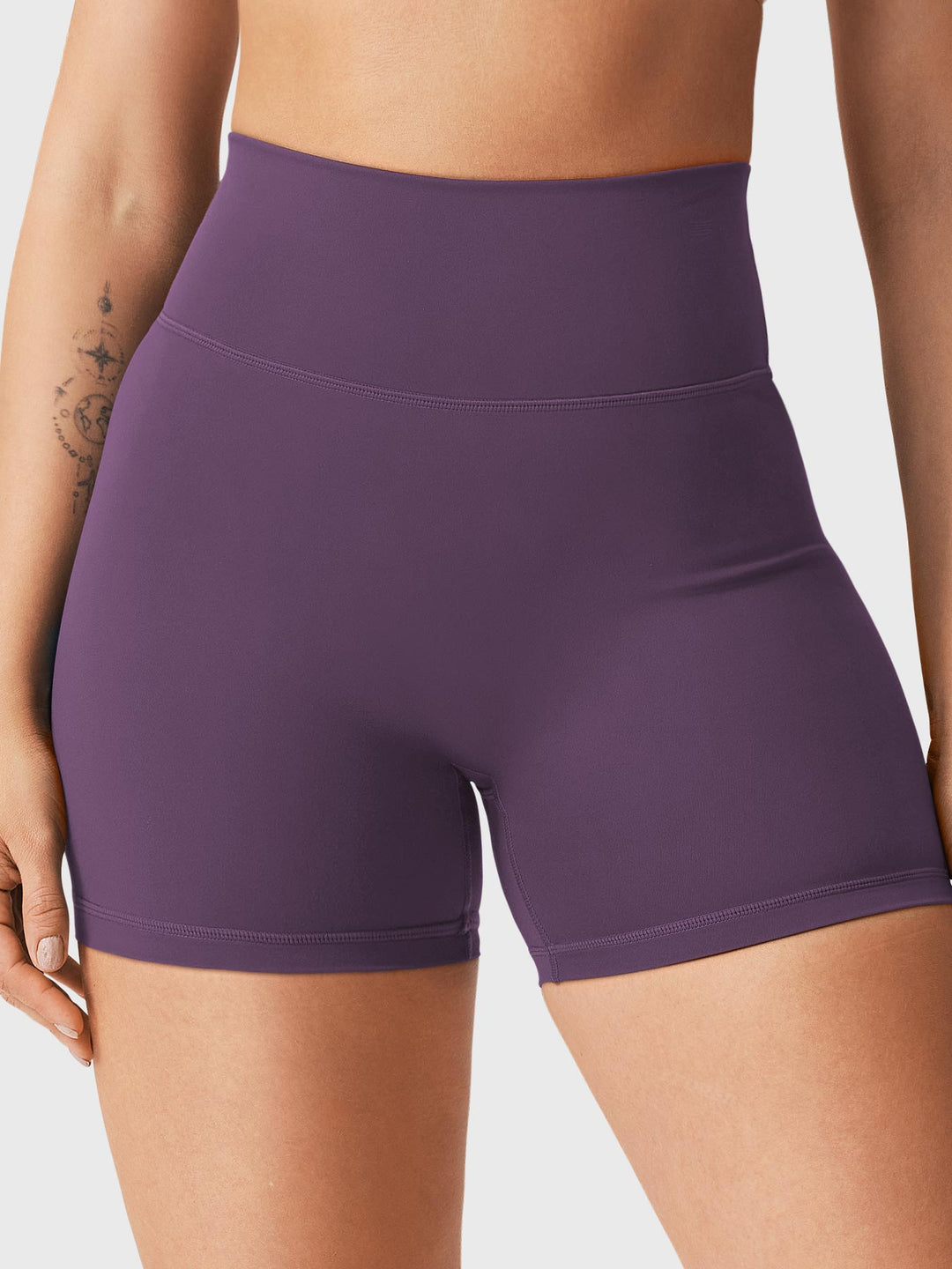 SF Craze 4.5" Scrunch Shorts